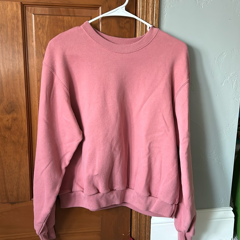 Pink Hollister crewneck